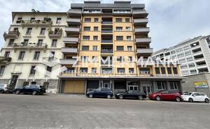 Dépôt Rue du Valais - 1202 Genève - 637 m²