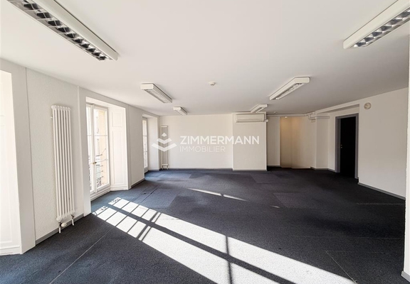 Bureau-Place Cornavin - 1201 Genève