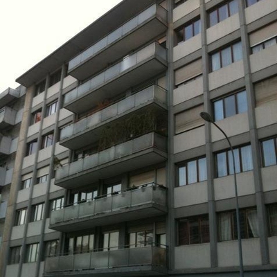 Garage/Box-Rue Liotard - 1203 Genève