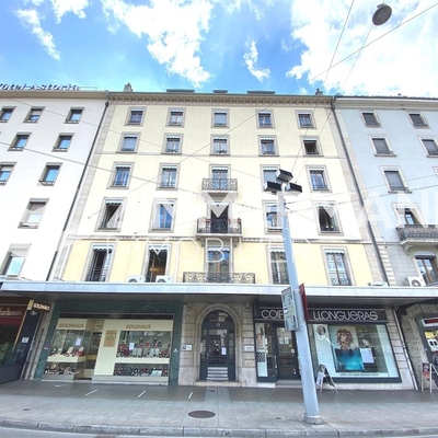 Appartement-Place Cornavin - 1201 Genève