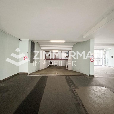 Parking-Rue Muzy - 1207 Genève